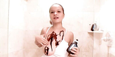 Pin-up Paris Milan and Paris at homemade porn