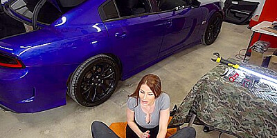 Brianna Rose In Needs Her Car Fixed And She’s Down To Fuck
