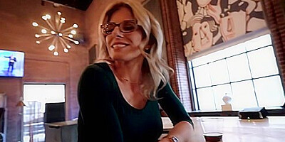 Cory Chase And Nikki Brooks - Traveling With My Stepmom And