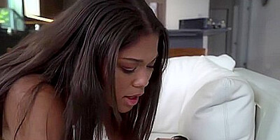 Preston Parker, Michelle Anderson Sexy Stepdaughter Has Got Game / 24.12.2020