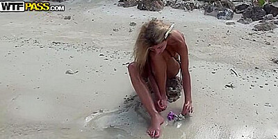 Ilya And Victoria Tiffani In Thailand Porn Adventures: Day 4 - Careless Beach Sex Video