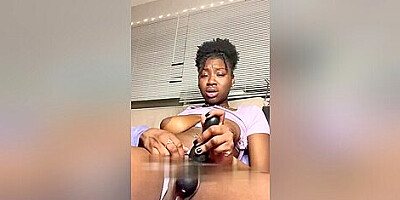 Random Clip - Dark Chocolate And L