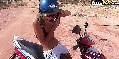 Victoria Tiffani - Thailand Porn Adventures: Day 6 - Amateur Vacation Fuck On A Motorbike