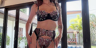 July Compilation Try-on-haul, Lesbian Cam W/ Margot Diamond & Oily Bush Worship - Greydesire69