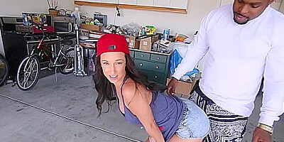 Jada Stevens In Skater Chicks Love Big Black Dicks