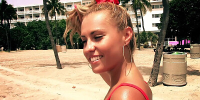 Curvaceous female enjoys her pussy on cock