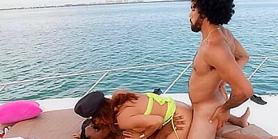Alexis Fawx, Jonathan Jordan, James Angel - Anal On The Open Sea