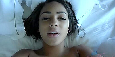 Nicole Gets A Creampie In The Morning With Nicole Bexley