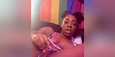 Skinny Chick Cumming