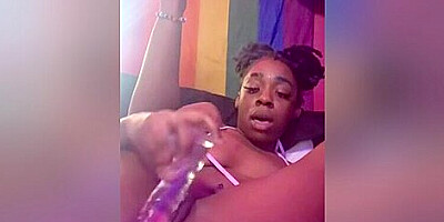 Skinny Chick Cumming