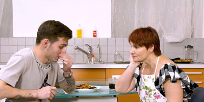 Mature woman is facefucked by a BWC while in the kitchen