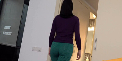 Muslim babe wearing a hijab while getting fucked hard