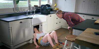 Plumber Carly Rae Summers seduces owner of the house for sex