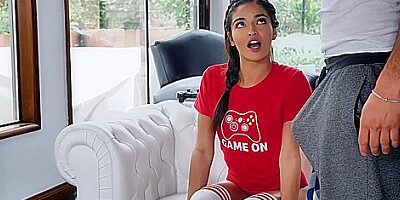 Emily Willis Girl Got Game / 24.9.2018