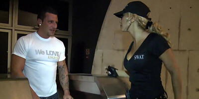 Hot police woman gets fucked backstage