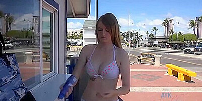 Before You Go Snorkeling, Summer Gets A Nice Cum Facial In Hawaii With Summer Carter