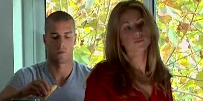 Five hot stories for her CD1