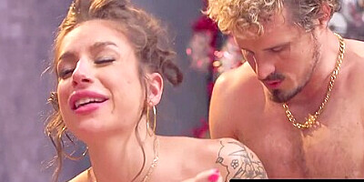 Christmas Group Sex Orgy! Big Titty Babes Receive Rough Holiday Gangbang!