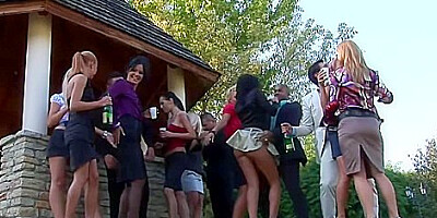 Lara Amur In Gazebo Gobblers