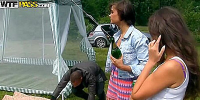 Hot Chicks In Fuck Party Movie - Kimberly Nutter And Lupe Burnett