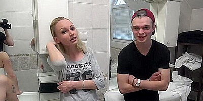 Amateur Video, Amazing Czech Swingers, Home Party