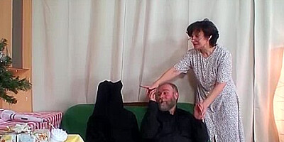 Betreutes Ficken 2 Opa Und Oma Konnen Es Nicht Lassen (