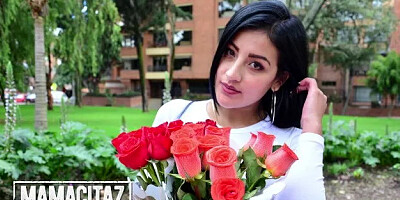 Mariana Martinez Spreads Her Legs to Get Banged by Agent