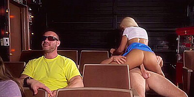 Bridgette B, Sean Lawless Sneaky At The Movies / 25.11.2017