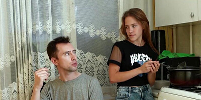 Daddy dick makes her sing in a hard cuckolding scene