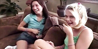 Tempting Chloe 18 and Little Summer - blonde video - Premium GFs
