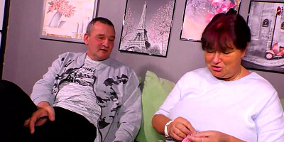 Mature with saggy tits fucked instead of sewing