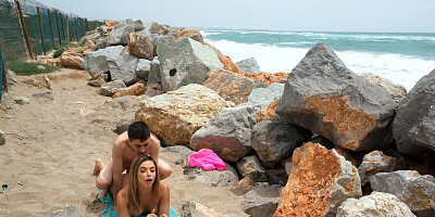 Jordi El Nino Polla fucking Anastasia Brokelyn outside
