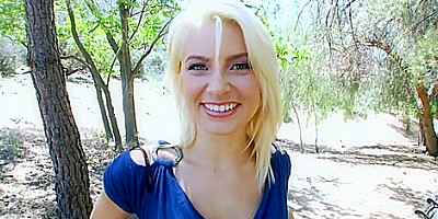 Anikka Albrite In White Girls Love Big Black Dicks!