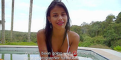 Denisse Gomez In El Baile