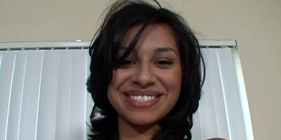 Natural BJ brunette