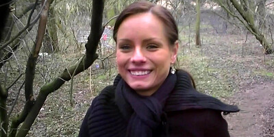 Bleak scenery blowjob