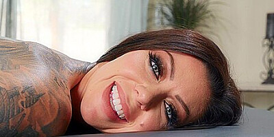 Karma Rx, Small Hands How To Fuck Your Masseur / 5.5.2020