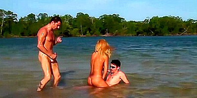 Barbie Banxxx In Barbie Banks In Slutty Blonde Coed Gets Double Penetrated In An Outdoor Threesome
