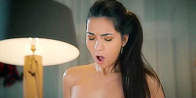 Italian Babe Moona Snake Is Tight