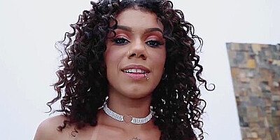 Brazilian Slut Mih Ninfetinha Enjoys Threesome With