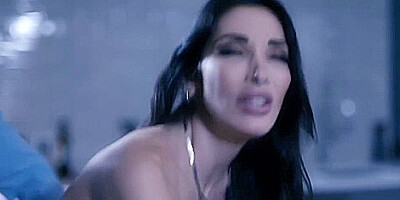 Clea Gaultier In Sense Of Adventure