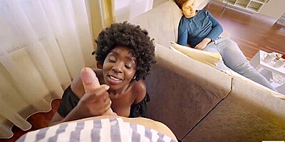 Zaawaadi - Good Times At The El Royale