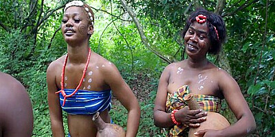 I Must Tell The King What I Just Saw - Her New Wife Is A Horny Lesbian 15 Min