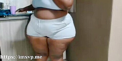 Jack Off To My Gigantic Bbw Ass Twerking In Booty Shorts 4459