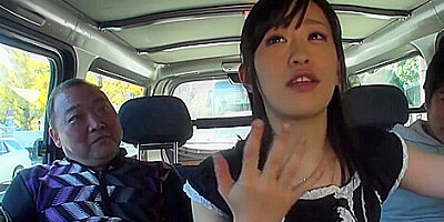 Newcomer Yui Kyouno Has A Fun Day In The Van Giving