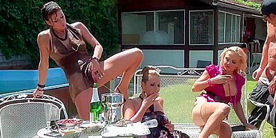Daria Glower, Kate Gold And Jenna Lovely In Piss Party With The Pool Boys