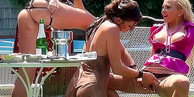 Daria Glower, Kate Gold And Jenna Lovely In Piss Party With The Pool Boys