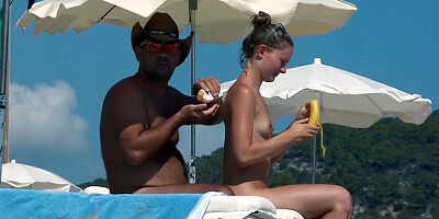 Girls don't know there's a voyeur with a camera