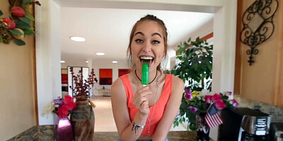 Ice-Cream muncher Riley Reid meatpipe factory