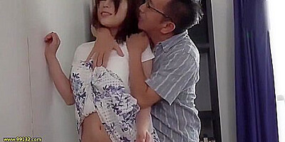 Young Asian Dude Let His Grandpa Fuck His Petite Gf